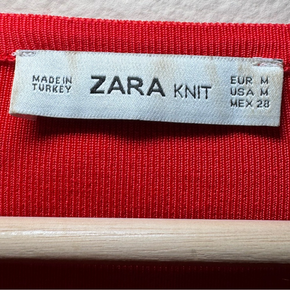 Women’s ZARA Medium Red Cropped Puff Sleeve Top - Picture 3 of 12
